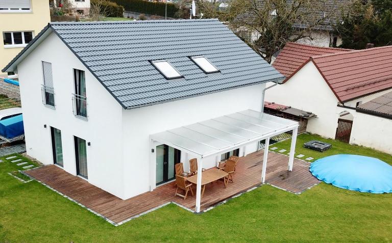 HausGregor, Messe 15 min, City 20 min und Erholung im Grünen - B&B Winkelhaid