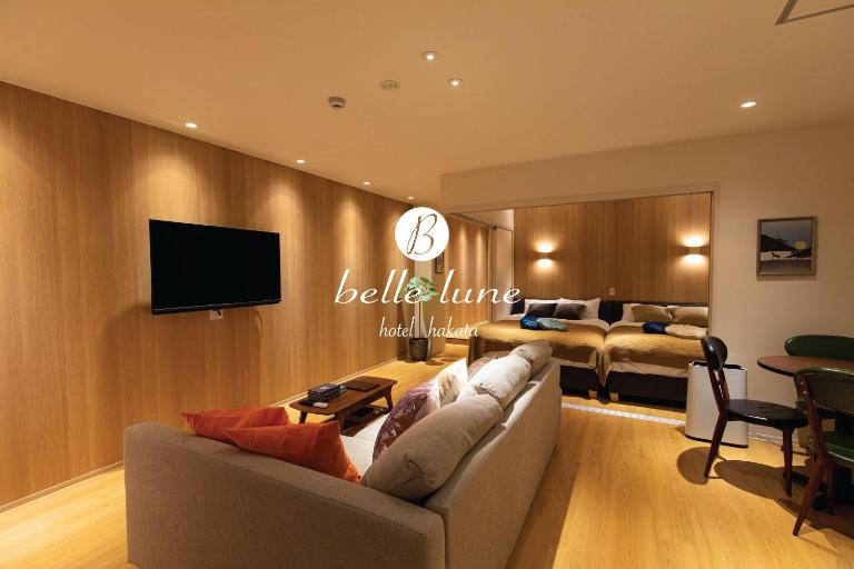 belle lune hotel hakata Suite Room 1 - B&B Fukuoka