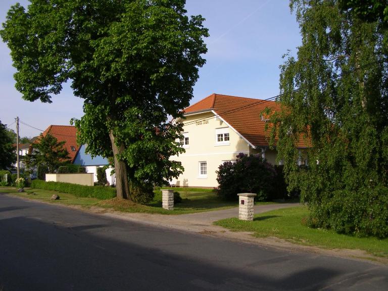 Ferienwohnung Haus MAX 135 - B&B Ostseebad Kühlungsborn