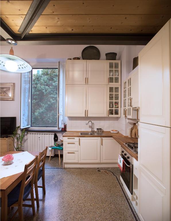 Pesto Guest House - Bed and Breakfast Genua
