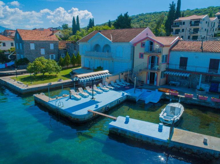 Porto Del Sole apartments - B&B Tivat