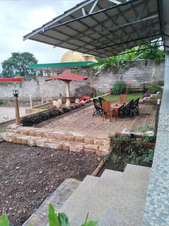 Hazza sharia homestay - B&B Garut