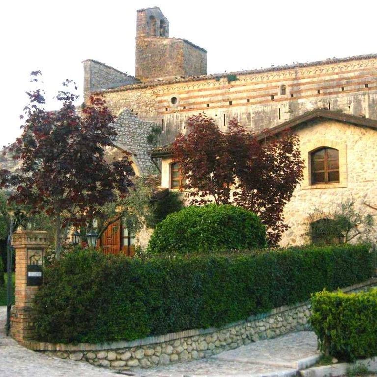 Agriturismo San GIovanni Ad Insulam - Bed and Breakfast Isola del Gran Sasso d'Italia