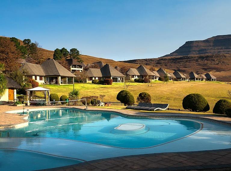 Fairways Drakensberg Resort - B&B Drakensberg Garden