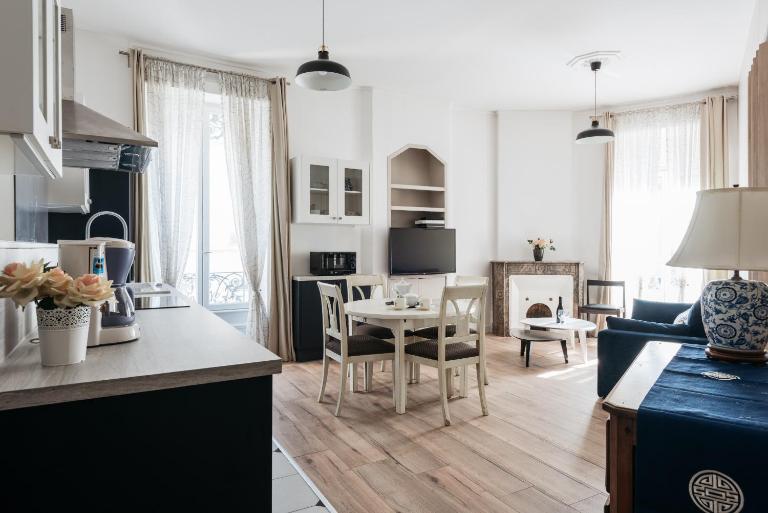 DIFY Joli - Place des Brotteaux - B&B Lyon