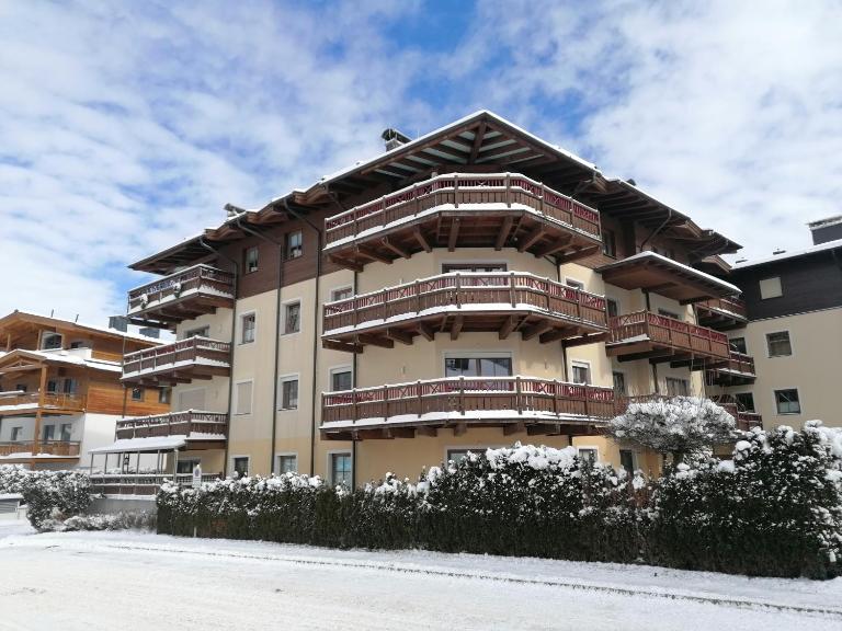 Komfort Appartements serviced by Auhof - B&B Kaprun