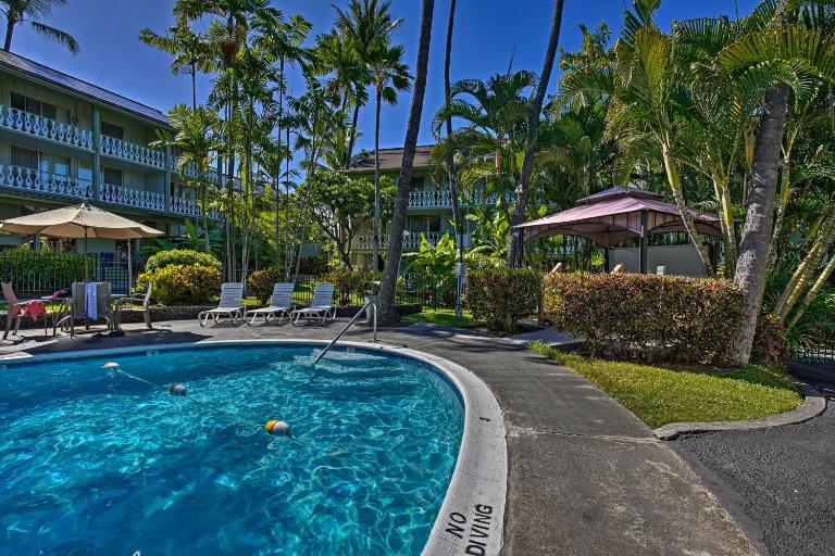 Oceanfront Kailua-Kona Islander Studio w/ Lanai! - Ferienwohnung Kailua-Kona