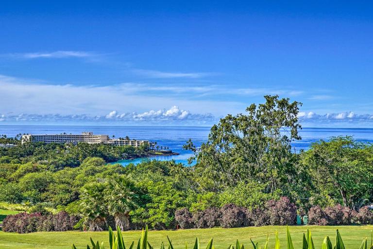 Living Aloha: A Quiet Condo w/ Step-Free Access! - B&B Kailua-Kona