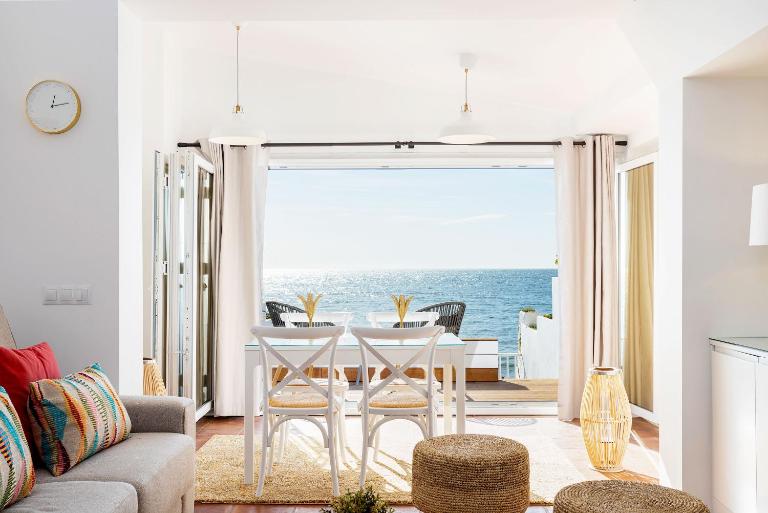 Genteel Home La Casita - Bed and Breakfast Estepona