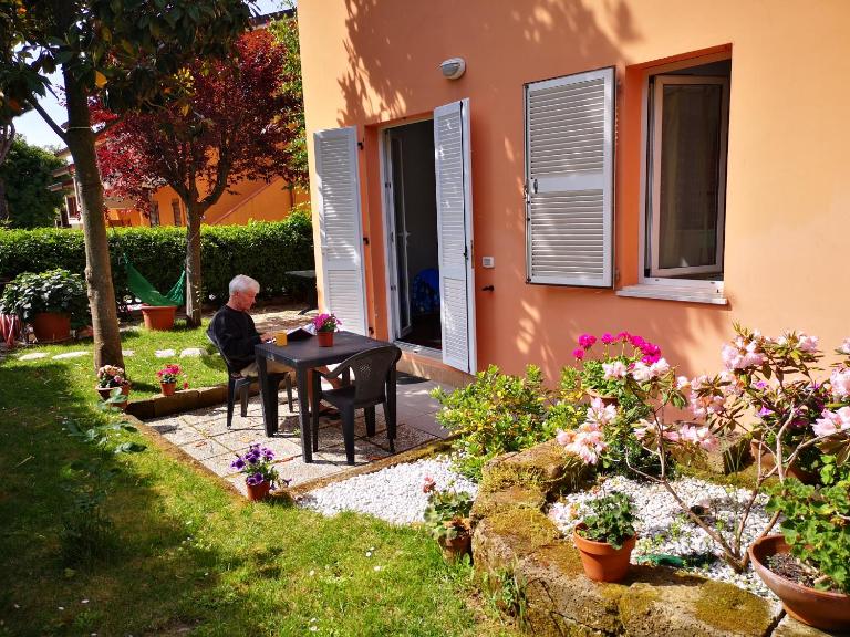A Due Passi Dal Mare B&B - B&B Numana