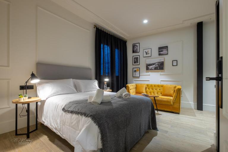 Barbarossa Suites Plaza de España - B&B Mérida