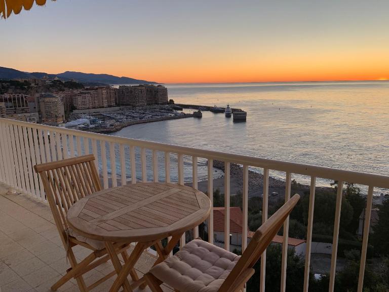 wonderfull view cap d ail monaco - Bed and Breakfast Saint-Antoine