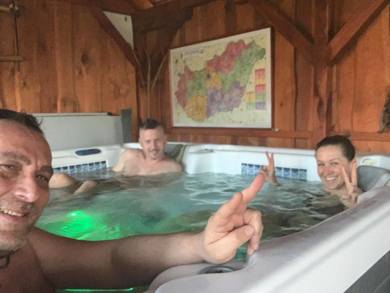 Jakuzzis,Szaunás,Kerkavendégház-Őrség-Csesztreg-Kerkaujfalu - B&B Csesztreg