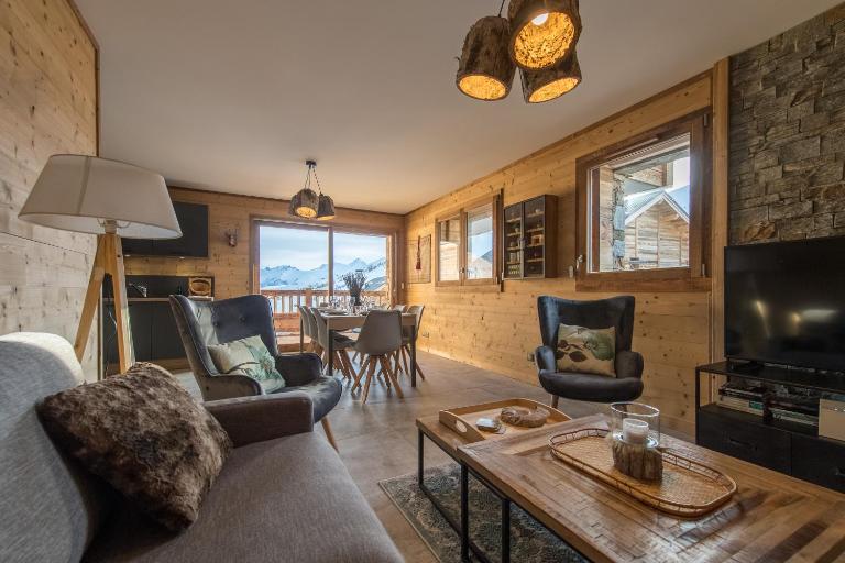 ODYSSEE CRC04 - Charmant appartement sur les pistes - B&B La Toussuire