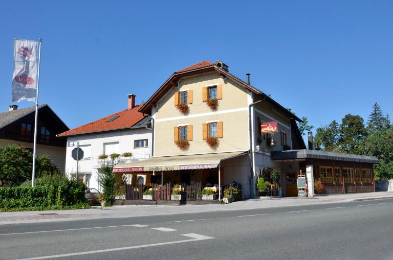 Guest House Arvaj - B&B Kranj