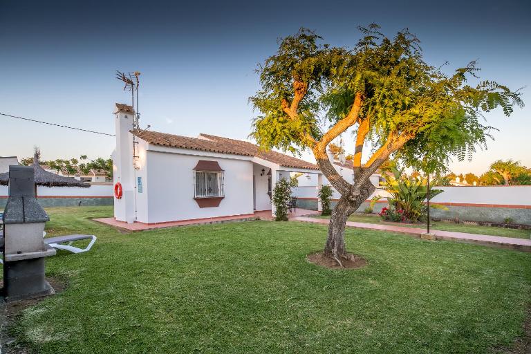 Chalet Pedro I - B&B Conil de la Frontera