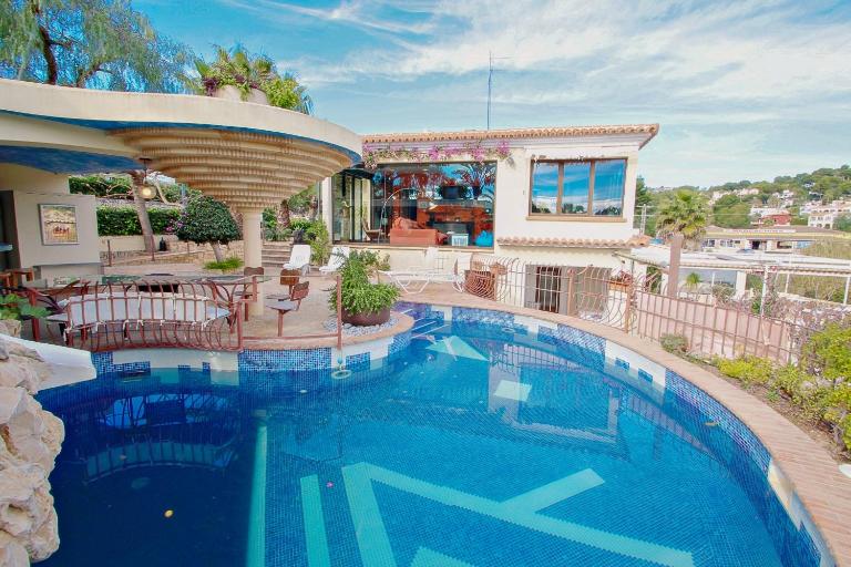 Orza - holiday home with private swimming pool in Benissa - Bed and Breakfast Benissa
