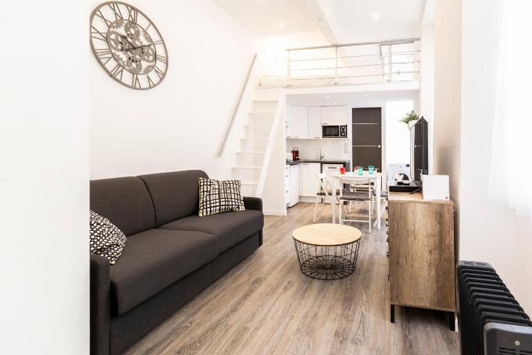 Chez Thibault - Studio rénové 2-4pers Centre Antibes Fersen - B&B Antibes