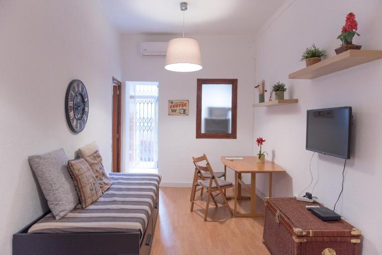 Sweet BCN Studio with Terrace - Ferienwohnung Barcelona