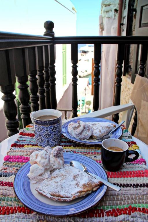 Muse Neate - B&B Halki