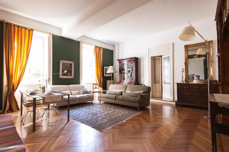 Sophisticated apt near Duomo - B&B Milan