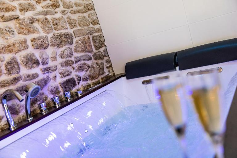 La Suite de l'Etoile - Bed and Breakfast Longmesnil