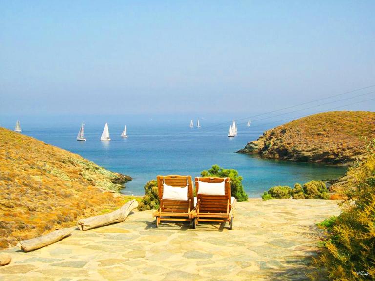 Amelia Beachfront Villa - B&B Korissía