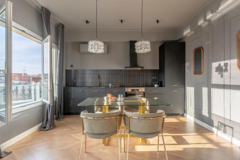 TSA Gran Via - B&B Barcelona