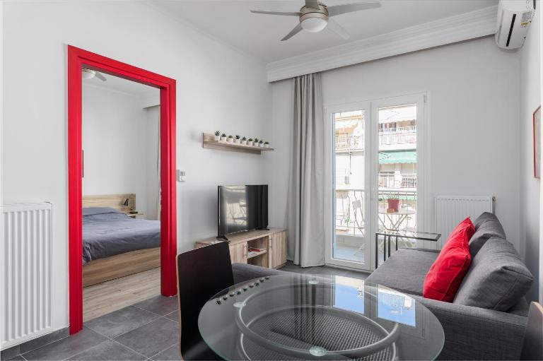 BeOurGuest#1 Bright Central Suite - Ferienwohnung Thessaloniki
