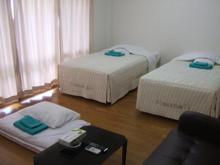 Weekly Harbourview Mansion Main Building / Vacation STAY 74562 - B&B Naha