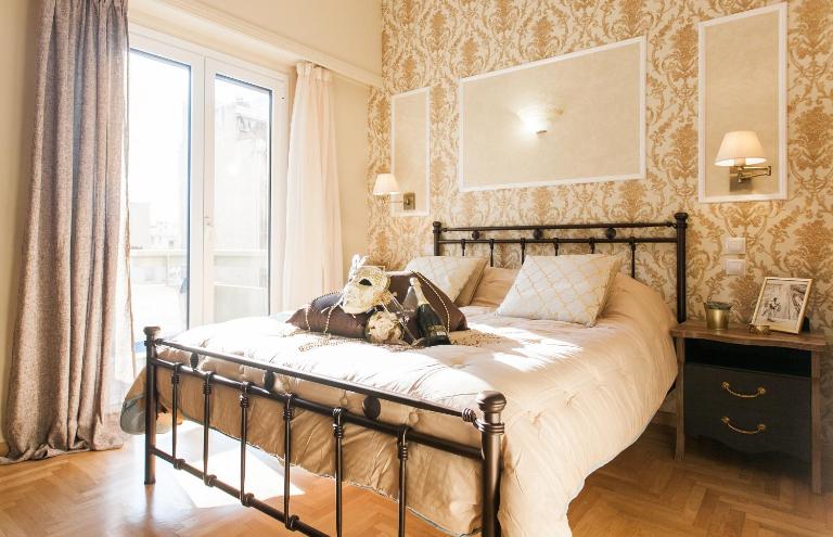 A Modern Antique Central 3 Bedroom Simple Apartment near to Acropolis - B&B Atenas