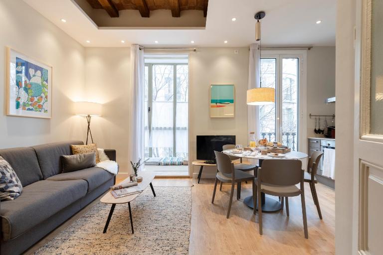 Aspasios Urquinaona Apartments - B&B Barcelona
