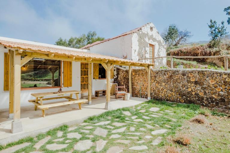 El Pino Centenario 8 - B&B La Orotava