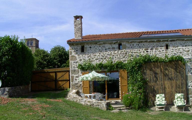Cellier de la Fontaine - B&B Saint-Georges-en-Couzan