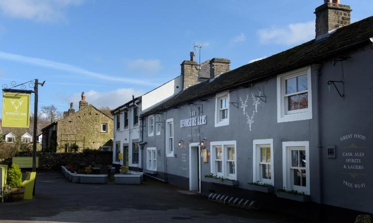 Devonshire Arms Inn - B&B Cracoe