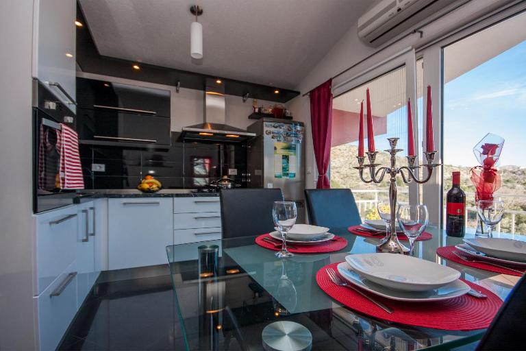 Apartman Sena - B&B Primošten