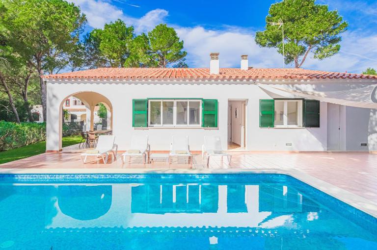 Villa Fernanda by 3VILLAS - B&B Son Parc