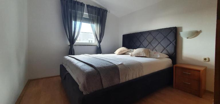 Apartments Kolak - B&B Rogoznica