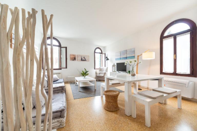 TABACCHI446 - B&B Venice