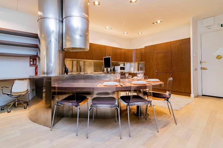 Luxury Apartment in La Latina by Batuecas - B&B Madrid