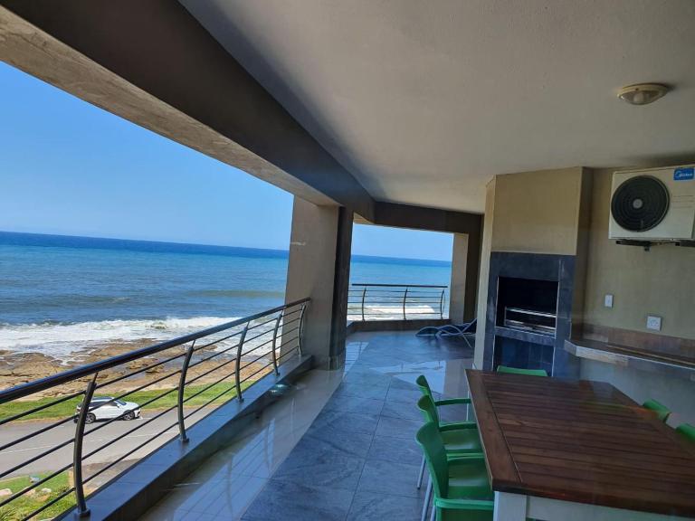 Saints View Resort Unit 24 - B&B Uvongo Beach