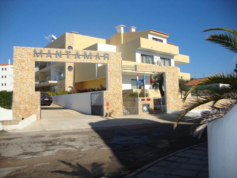 Mantamar Apartamentos - B&B Manta Rota
