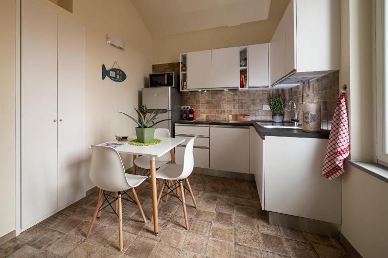 Sui Tetti, Caressa de mä - B&B Bordighera