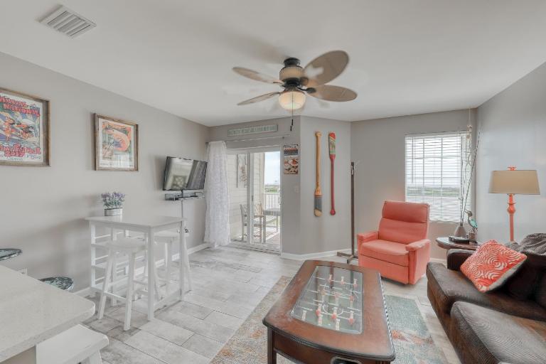 Grand Caribbean #103 - B&B Orange Beach