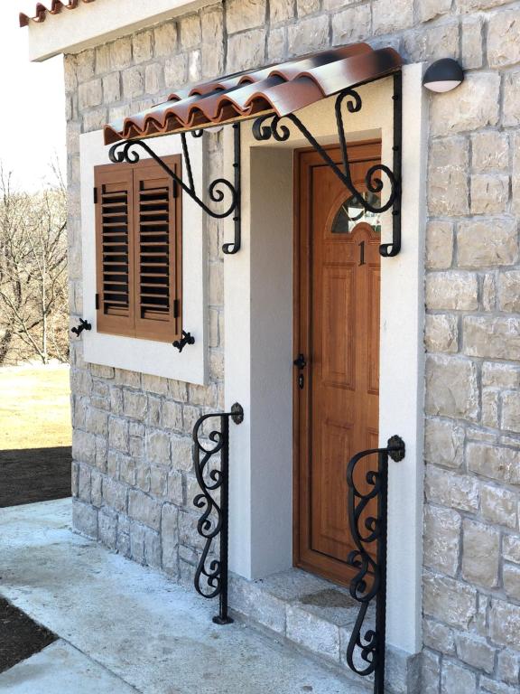 Apartments Monte Green - Bed and Breakfast Virpazar