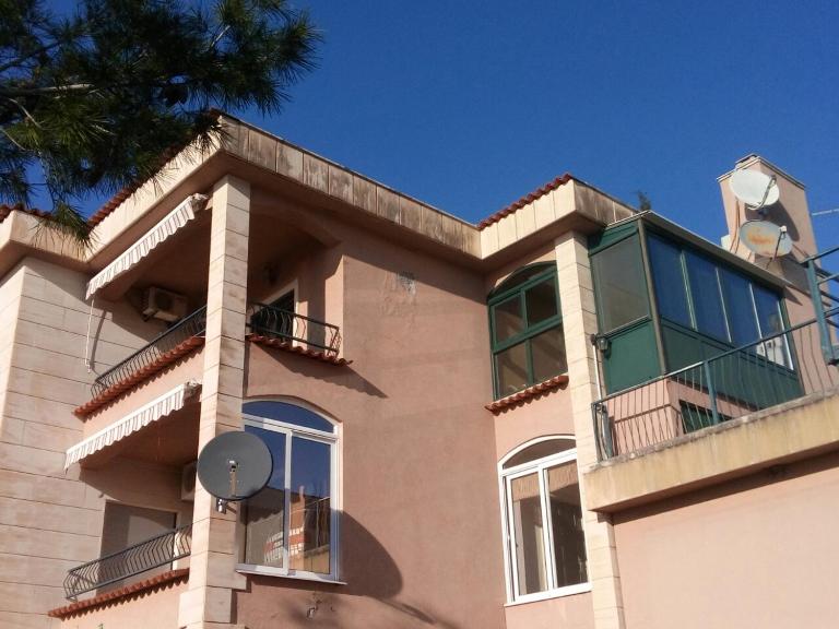 Apartman Ćeran - B&B Castelnuovo di Cattaro