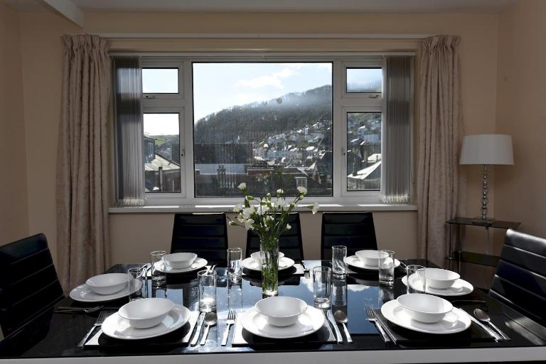 Riverside 9 - B&B Dartmouth