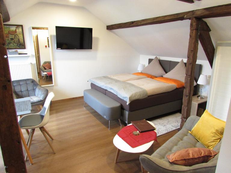 Eifel Quartier Pension und Gasthof "Em Gardestüffje" - Ferienwohnung Mechernich