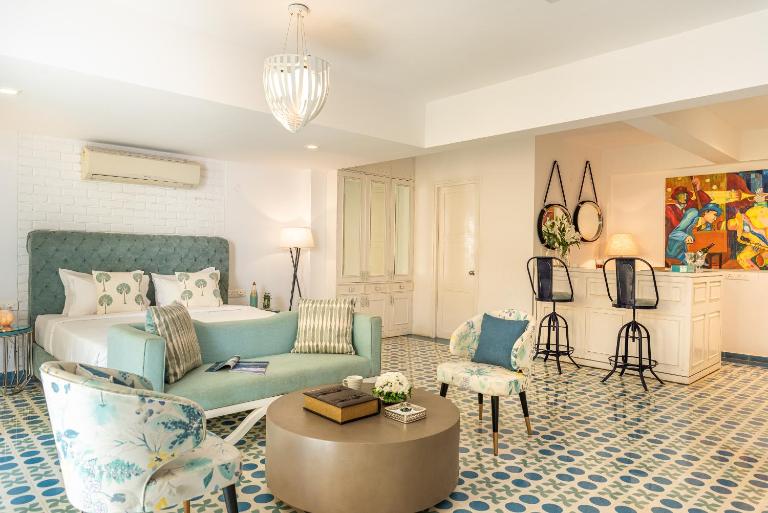 La Mer by The Blue Kite - Pool, Kitchen, Pool Table, Wifi & Security, 10 mins to Candolim Beach & 5 mins to Casino - B&B Nerul