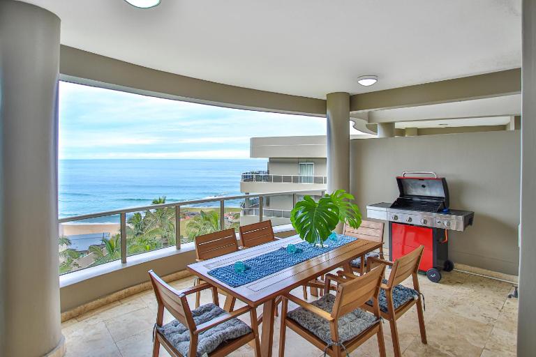 504 Ballito Manor View-Luxury home on the main beach - Ferienwohnung Ballito
